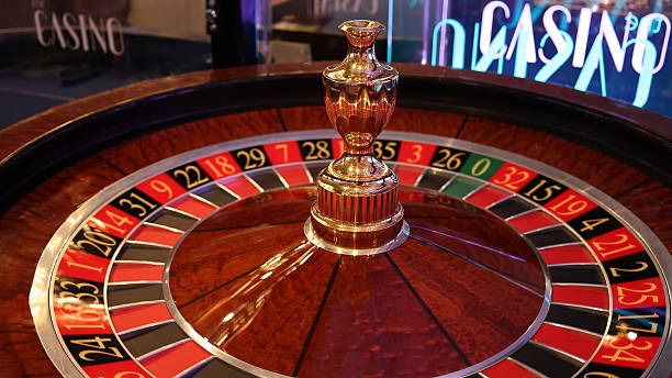 m77 casino Total Goals live match interface on mobile
